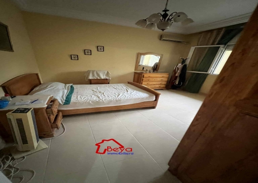 une Villa avec 3 appartements