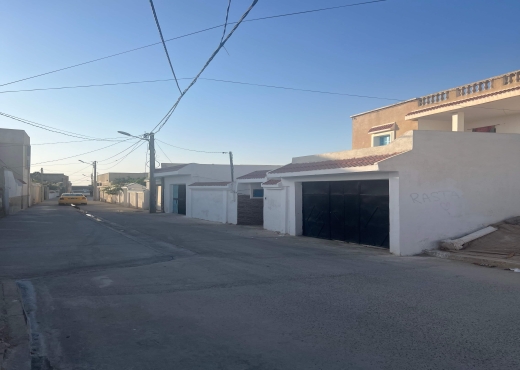 villa À Vendre à ARIANA - Maison familiale à Raoued 500 m² - Immobiliere.tn - Photo 4