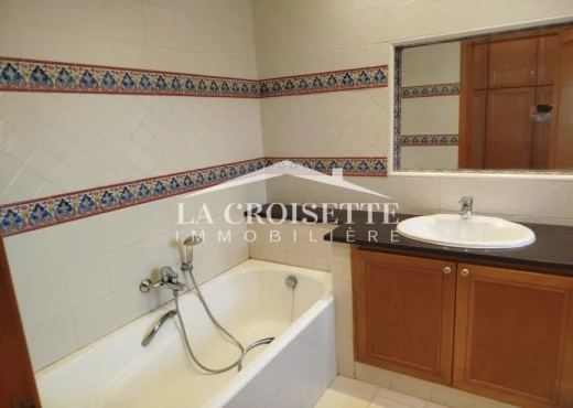 villa À Louer à TUNIS - S+4 avec piscine à La Marsa - Immobiliere.tn - Photo 7