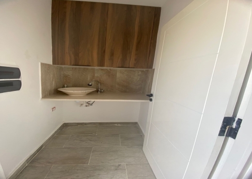 Pro-immobilière met en vente une villa S+4  à Monc