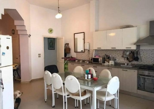 A vendre Villa avec piscine Soukra