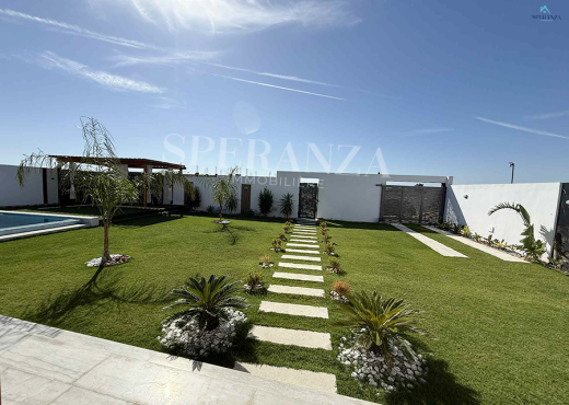 Vente Villa Suzanna S+4