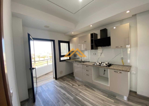 À Vendre  Appartement S+2 à Hergla