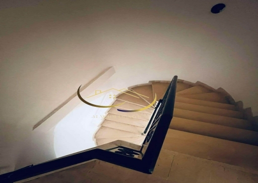 A louer un duplex S+2 au Jardin Laouina