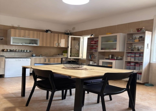 ENNASR 2 : TRIPLEX S+5 A LOUER