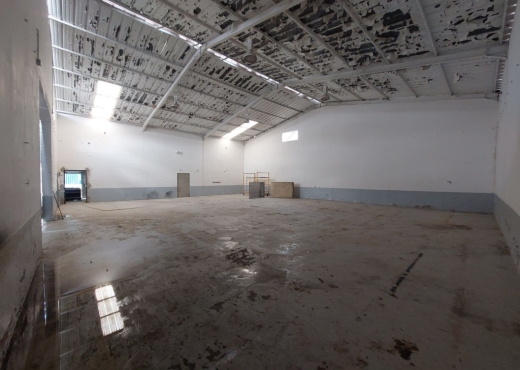 À louer–Dépôt 800 m² à Bir El Kassâa