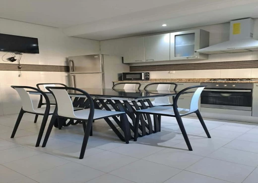 Appartement À Louer à TUNIS - Excellent S4 meublé Neuf Cité Palmeraies à l'année - Immobiliere.tn - Photo 11