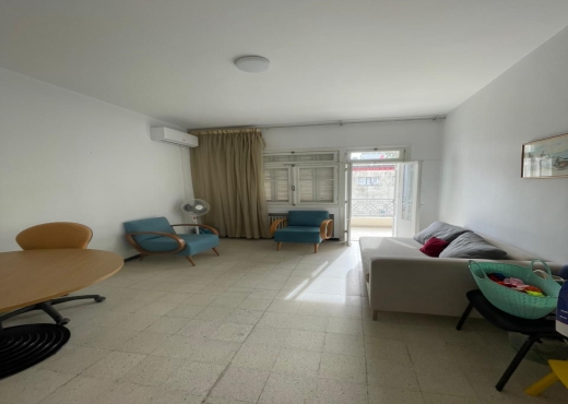 Villa bureautque  à Alain Savary