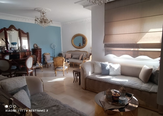 A vendre S+4 a Cité El Ghazela