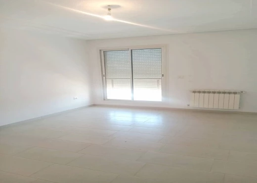 duplex À Vendre à ARIANA - A vendre duplex cite Ennasr - Immobiliere.tn