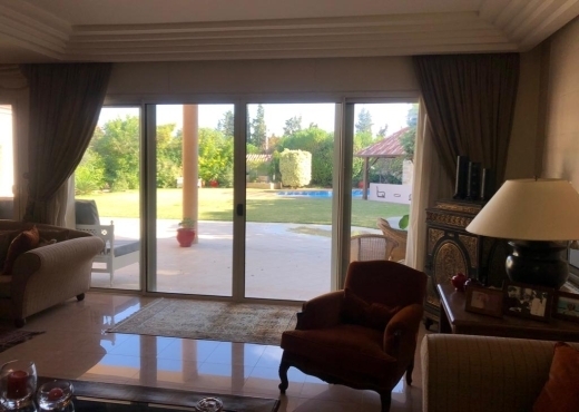 A VENDRE VILLA AU BERGES DU LAC