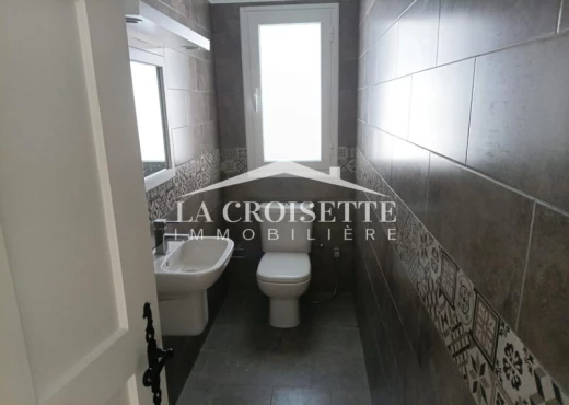 duplex À Louer à TUNIS - Duplex s3 à Gammarth MDL0727 - Immobiliere.tn - Photo 4