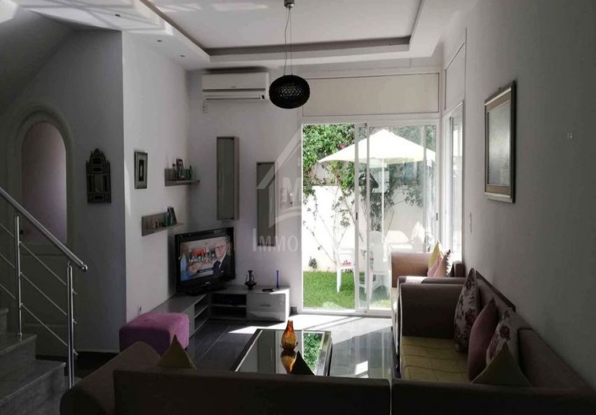 Location estivale: Villa S+4 à louer à Mrezga 51355351