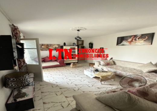 s1 au 4 eme etage sans ascenseur a nouvelle madina