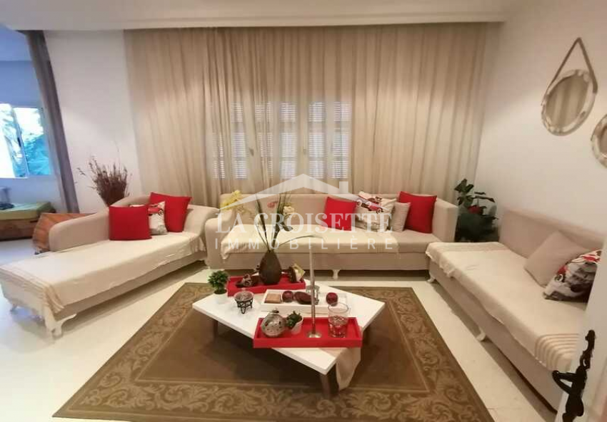 Etage de villa S+3 à La Marsa ZEL0486