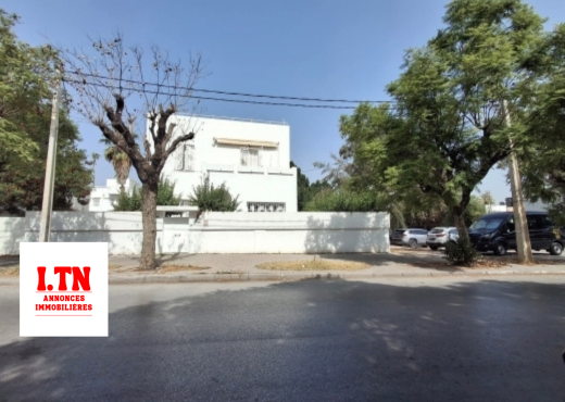 A Louer Villa S+7 Usage Bureautique Menzah 9