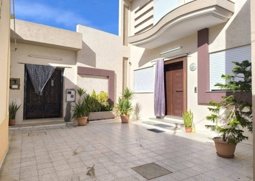 A vendre duplex à Moknine