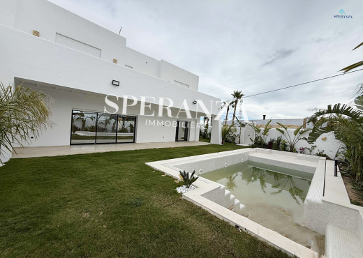 Vente Villa Castinia S+4