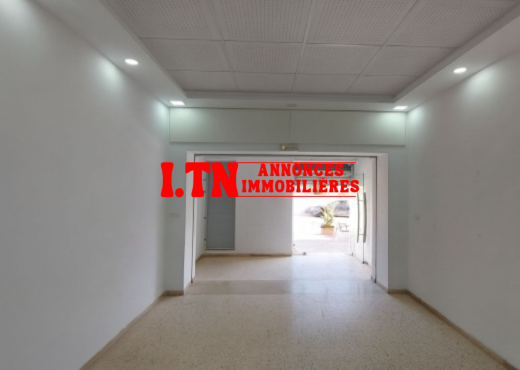 Local commercial à vendre – Mourou