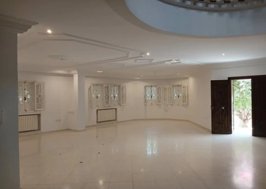 villa à À Vendre à ARIANA - À VENDRE : Villa à Riadh El Andalos.