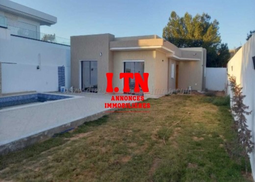 À Vendre : Belle Maison titrée