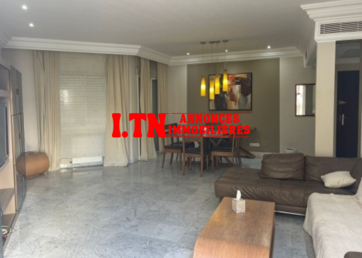 A louer à l’année au LAC 2 un spacieux appartement