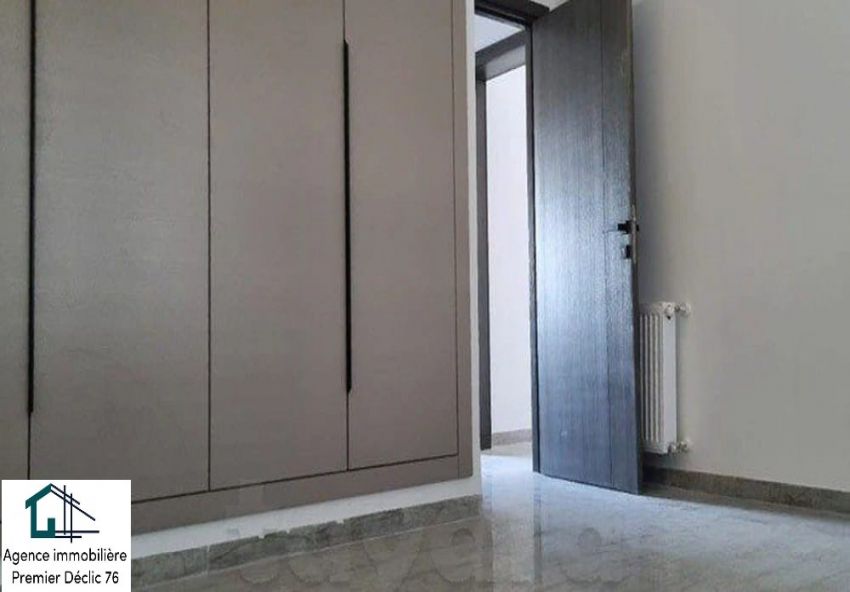 A Louer U n Appartement S+3 Haut Standing Jamais Habité Coté Clinique Soukra