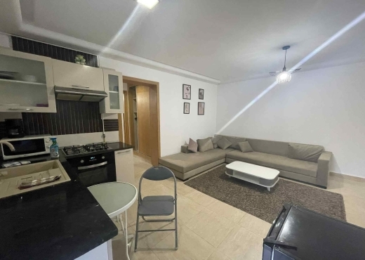 📍ENNASR 2: APPARTEMENT S+1 MEUBLÉ À LOUER