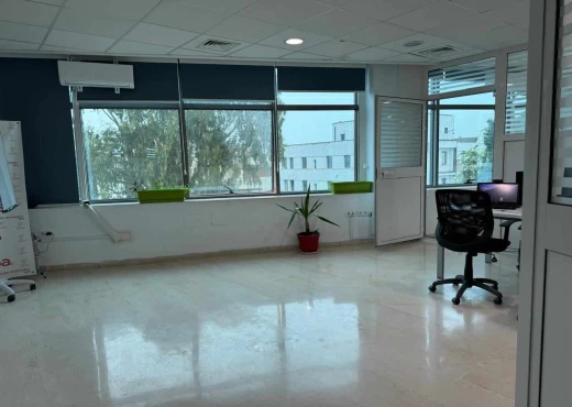 bureau à À Louer à TUNIS - Joli bureau 350 m² à Alain Savary