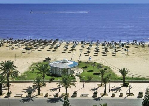 AV terrain cote elhambra hotel