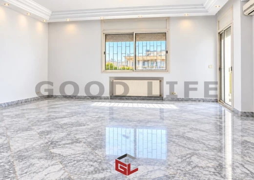 Appartement à À Vendre à ARIANA - Vente S+3 Ennasr