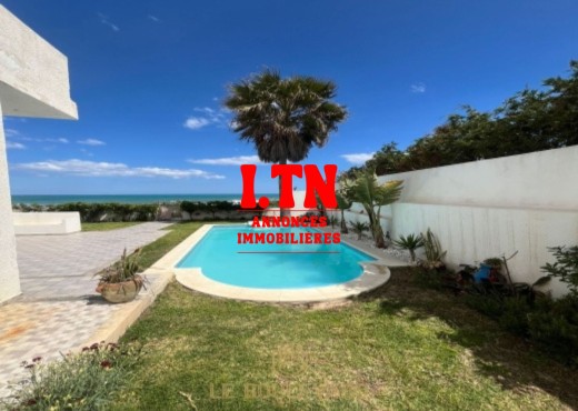 Villa S+3 pied dans l'eau