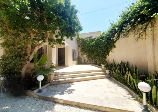 villa à À Louer à ARIANA - une belle villa S+3