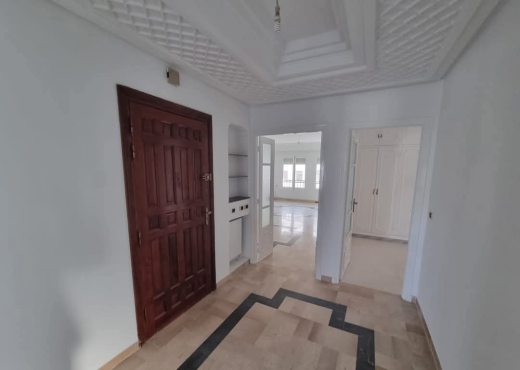 Appartement à Enasr 1