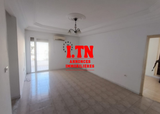 immeuble R+3 à vendre à khzema EST