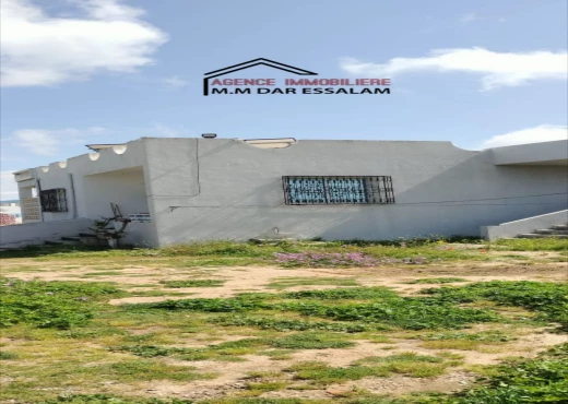 terrain à À Vendre à NABEUL - terrain agricole avec une vila