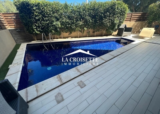 S3 avec piscine à La MarsaZTRL0072