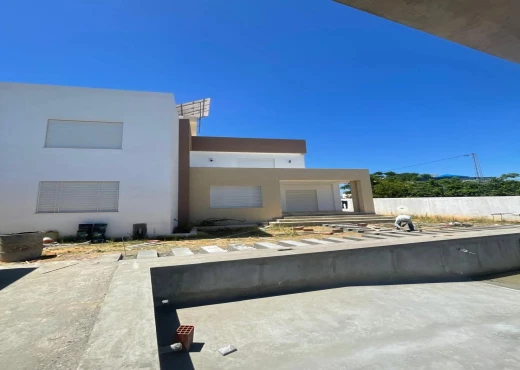 villa à À Vendre à NABEUL - À Vendre – Villa à Menchar Hammame