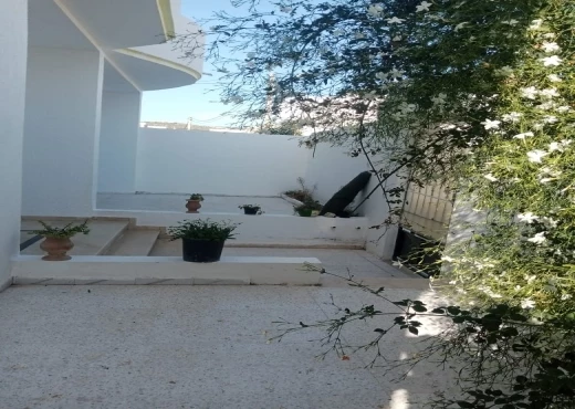 villa à À Vendre à BIZERTE - 🏡 À Vendre – Villa S+4 à Cité Saha, Bizerte