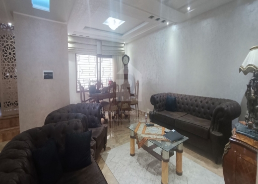 A VENDRE  villa S+4  Sousse