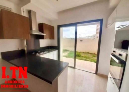 A Louer Appart S+2 avec Jardin Ennasr
