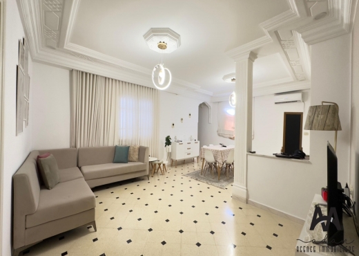 etage de villa S+2 meublé