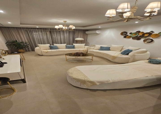Appartement S+3  à La soukra