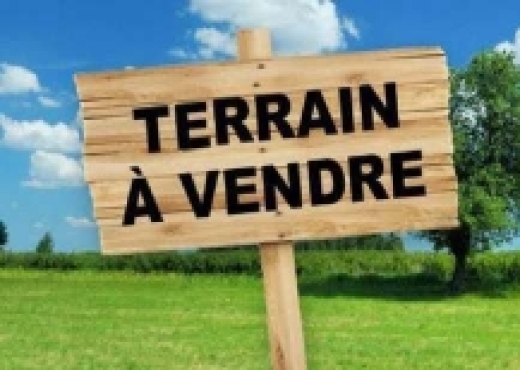 A VENDRE 900 m² A GAMMARTH