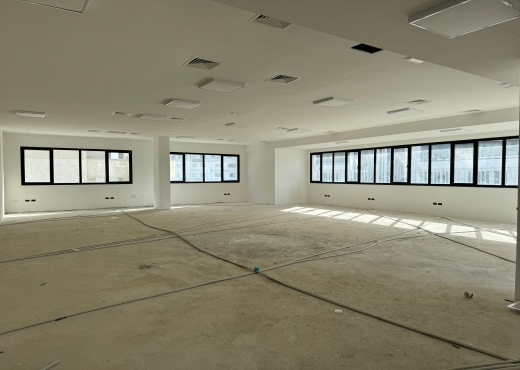 Immeuble bureautique neuf au lac3