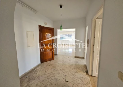 Appartement à À Louer à TUNIS - Appartement s4 au Lac1 MAL1774