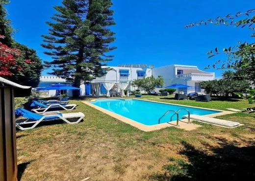villa à À Vendre à SOUSSE - Opportunité Exceptionnelle: Villa Individuelle Avec Piscine En Vente à Chott Mariem
