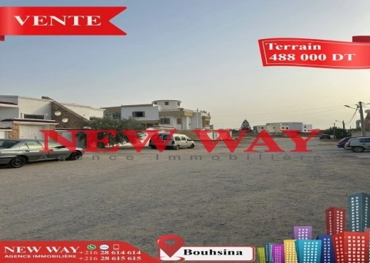 Terrain Fait l'angle à Bouhsina, dans un Quartier