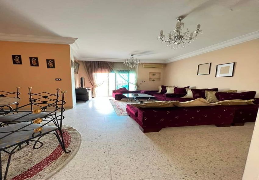 Appartement s +3 à louer à el Mourouj 3