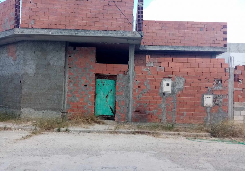 maison a vendre a tinja